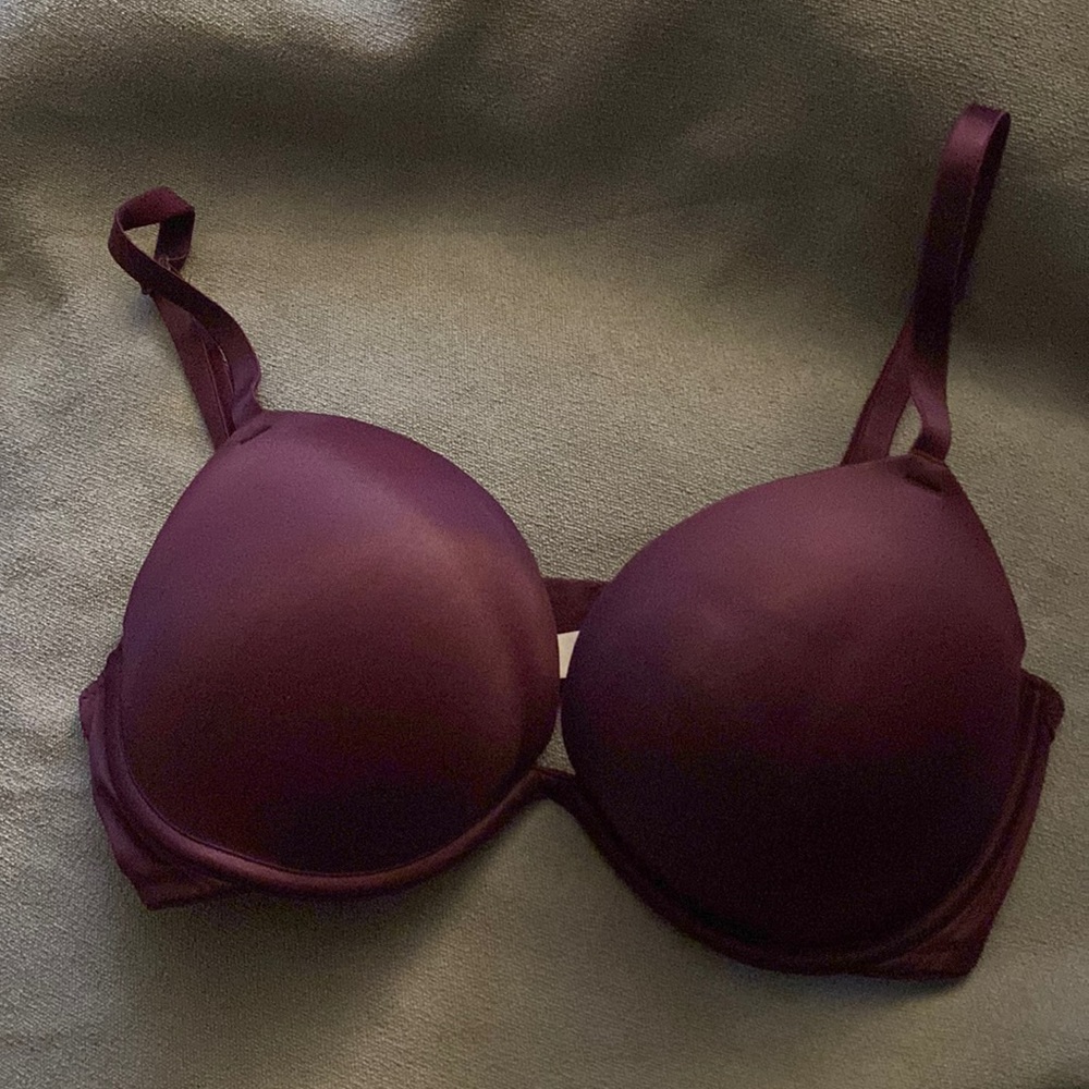PINK Extreme Push Up Bra